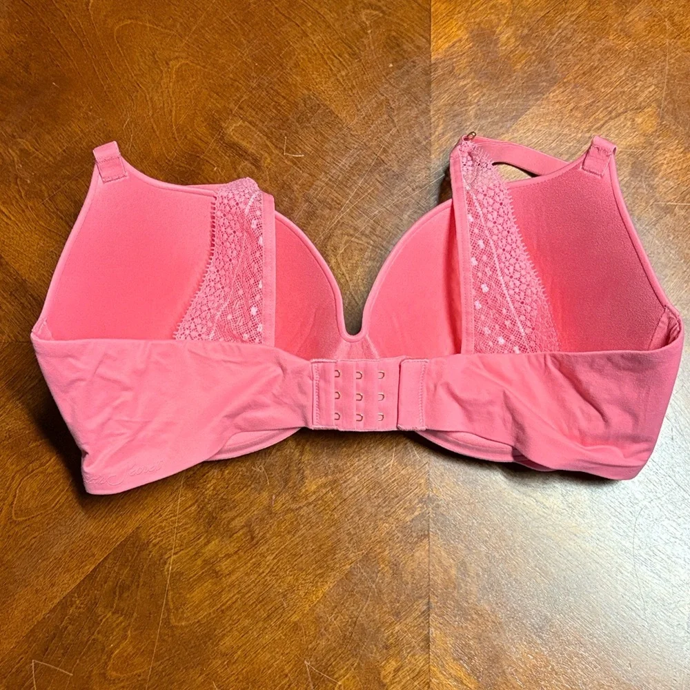Victoria’s Secret Incredible Perfect Shape Bra 36DD - Picture 2 of 4